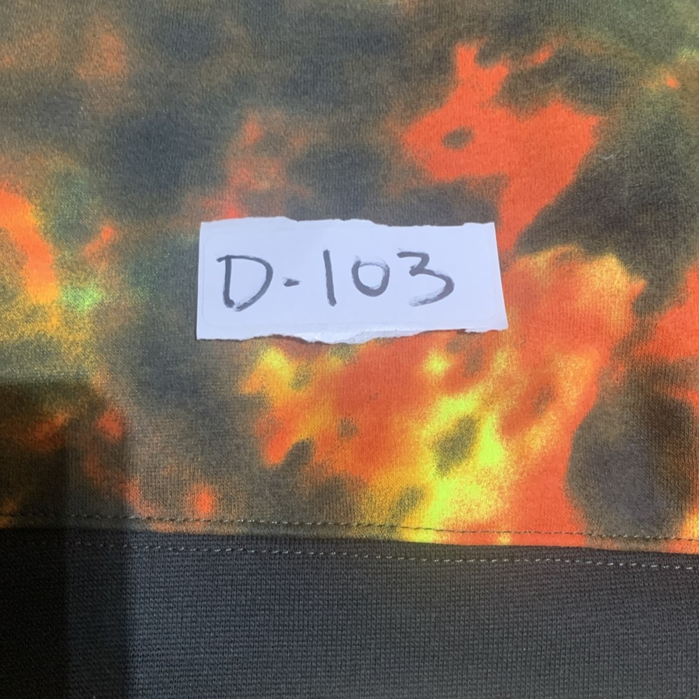 NIke Air Jordan Boy's Tie-Dye Sweatshirt Size Medium/6 NWT - Picture 6 of 8